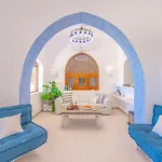 Rihanna Apartment Direct To The Sea